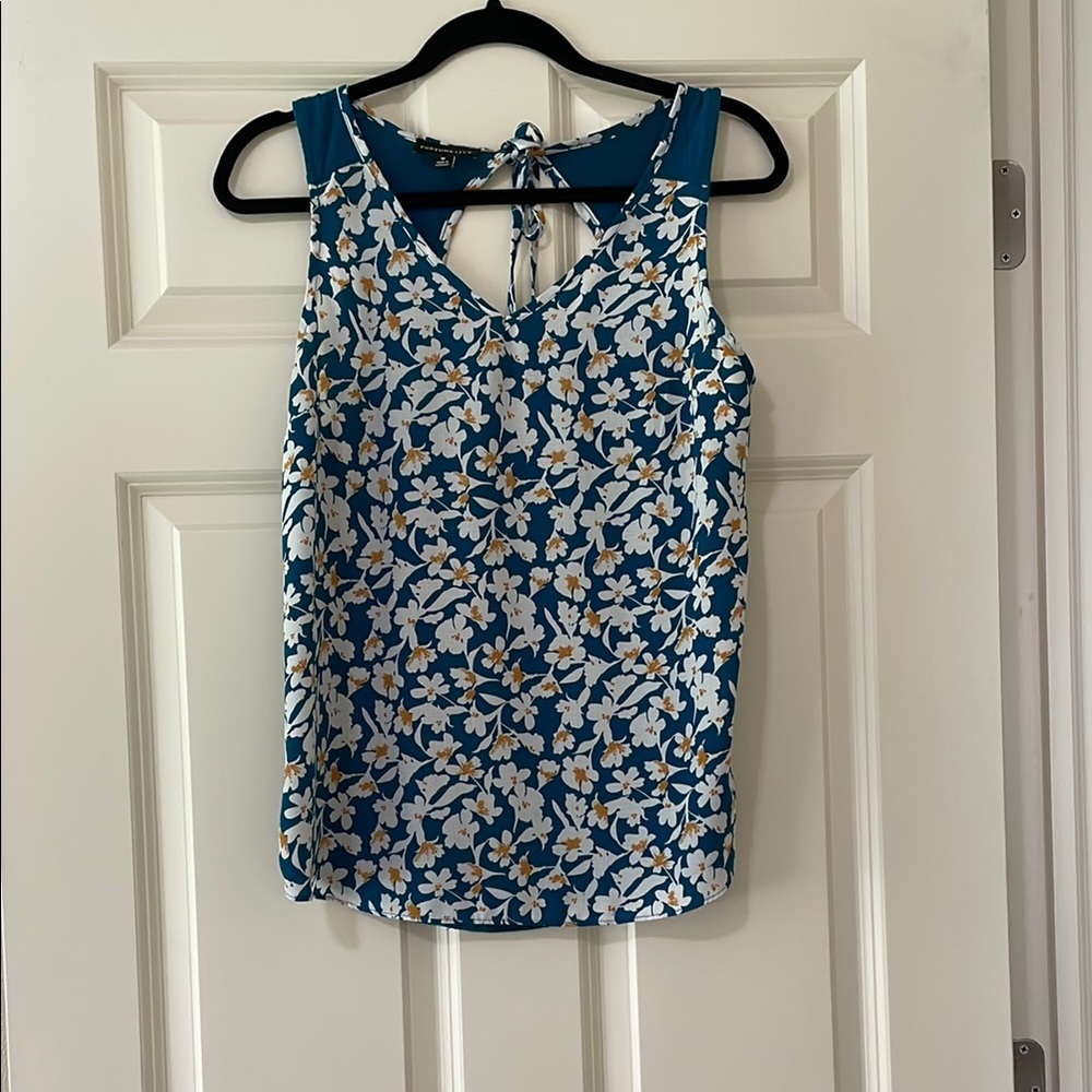 Fortune + Ivy Teal Floral Sleeveless Tie back Tank Top